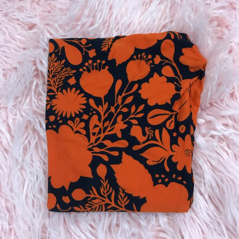 LuLaRoe NWOT OS (0-10) Leggings